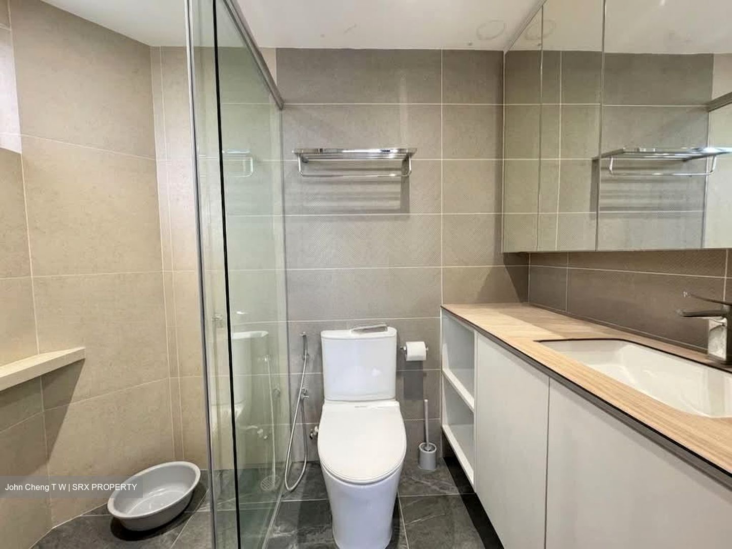 Bayshore Park (D16), Condominium #561491731